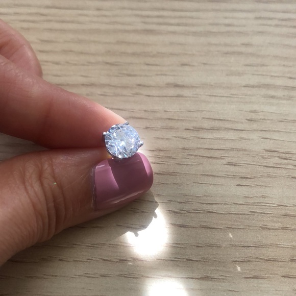 One 3 ct. size (approx) cubic zirconia stud. Super sparkly! - Picture 6 of 16